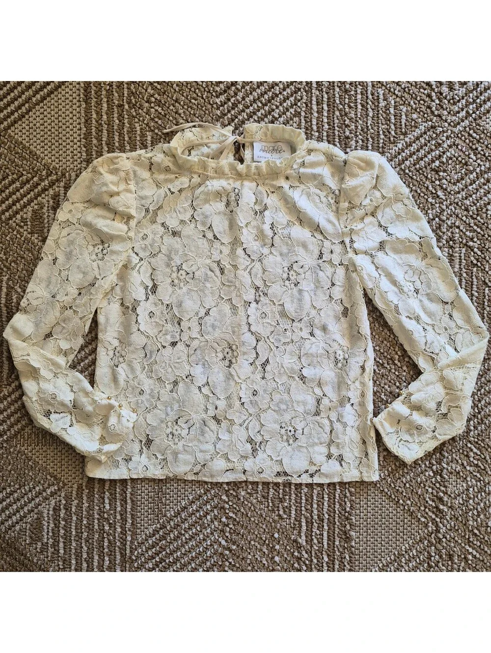 Anthropologie Mare Mare Ivory Lace Mock Neck Blouse Gold Accent Button Cuffs M L